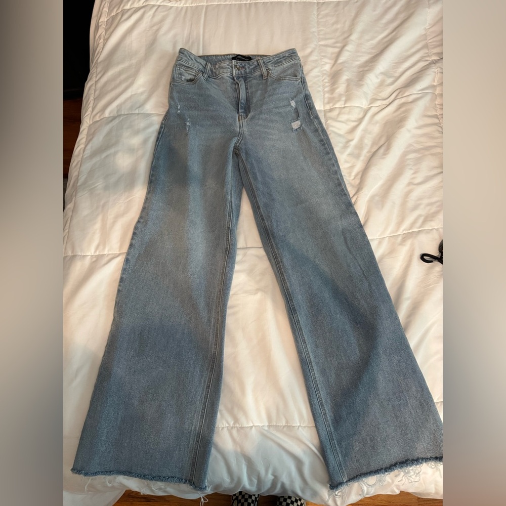 High Rise, Wide leg jean’s